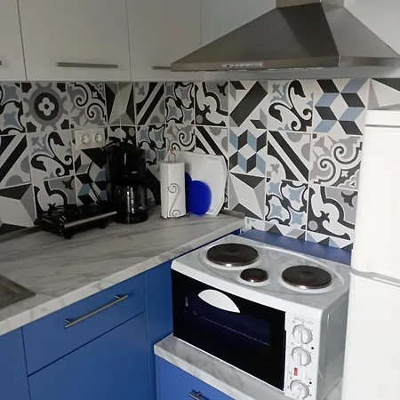 Olive Mare Holidays Lägenhet *