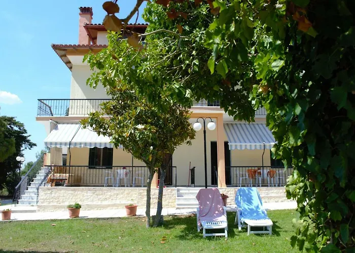 Olive Mare Holidays شقة نيا إيراكليا