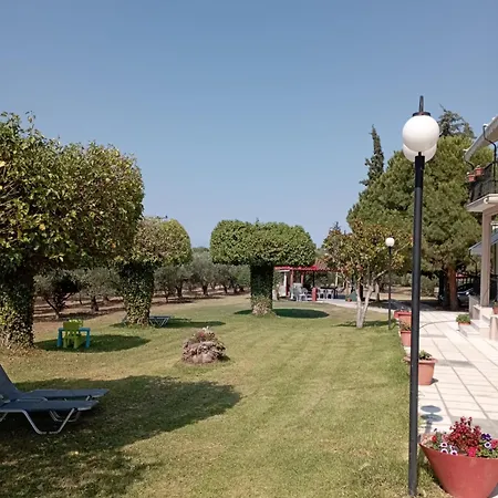 Olive Mare Holidays Апартаменты *